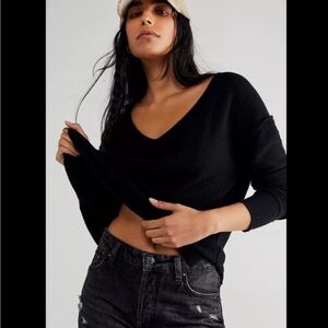Free People Black Cashmere Pullover V-Neck Sweater, Women’s Size Small